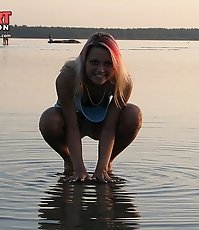Only the best amateur downblousing pics here